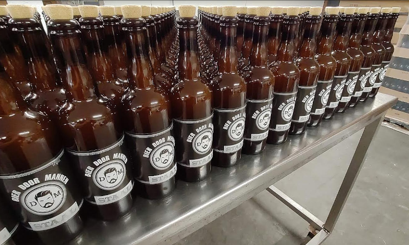 Staal bier van Bier door Mannen